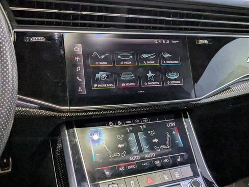 Used 2021 Audi SQ7 Premium Plus image 11