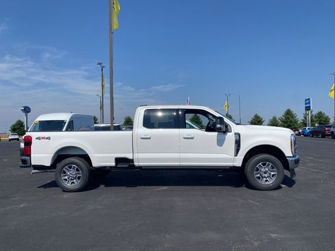 New 2026 Ford F250 Lariat image 4