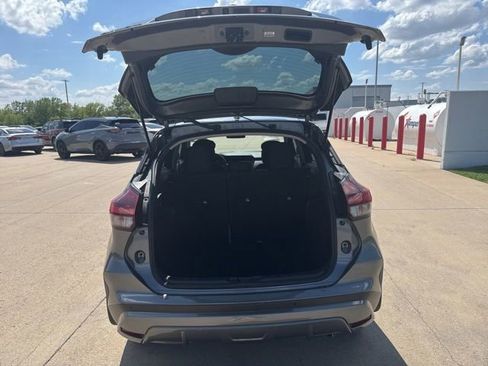Used 2025 Nissan Kicks Play S FWD image 11