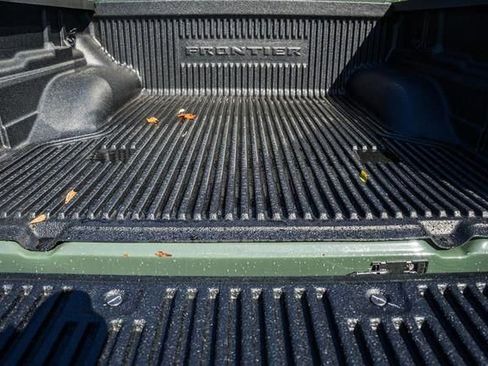 New 2026 Nissan Frontier SV w/ Tow Package image 10