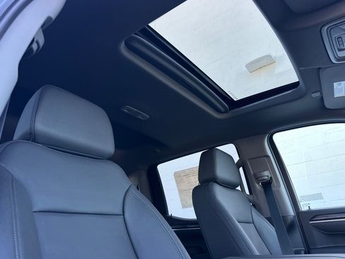 New 2026 Chevrolet Silverado 1500 LTZ w/ LTZ Premium Package image 16