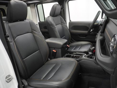 Used 2024 Jeep Wrangler Sahara w/ Technology Group image 47