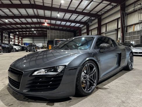 Used 2009 Audi R8 V8 image 11