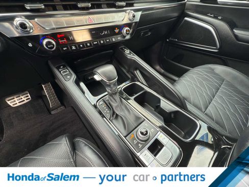 Used 2023 Kia Telluride SX X-Line image 19