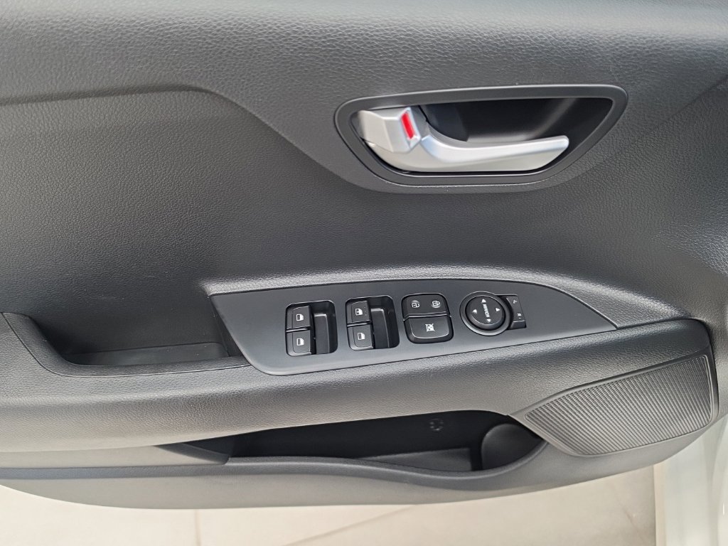 Used 2022 Kia Rio S w/ Technology Package FWD image 31