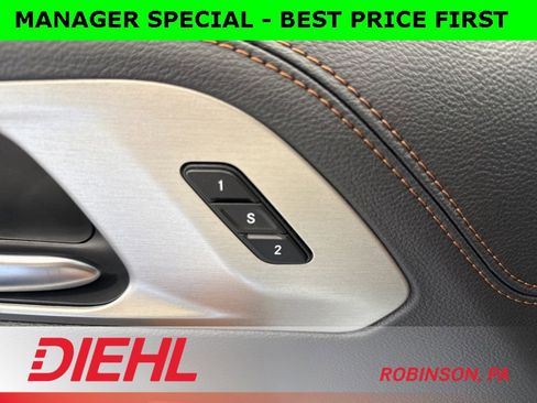 New 2026 Chrysler Pacifica Pinnacle image 30