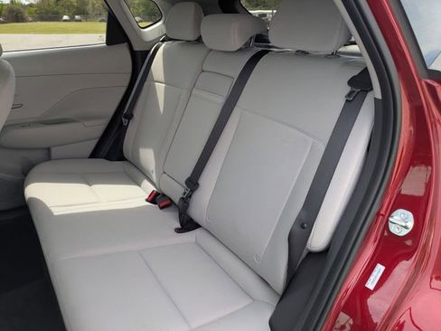 Used 2025 Hyundai Kona SEL image 23