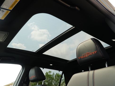 New 2026 Honda Pilot TrailSport image 17