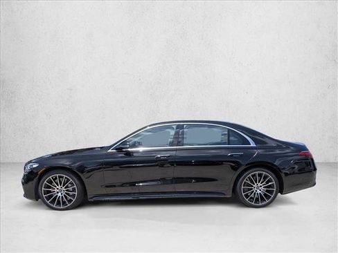 Used 2022 Mercedes-Benz S 580 4MATIC Sedan image 5