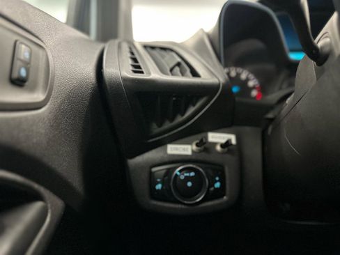 Used 2015 Ford Transit Connect XL FWD image 19