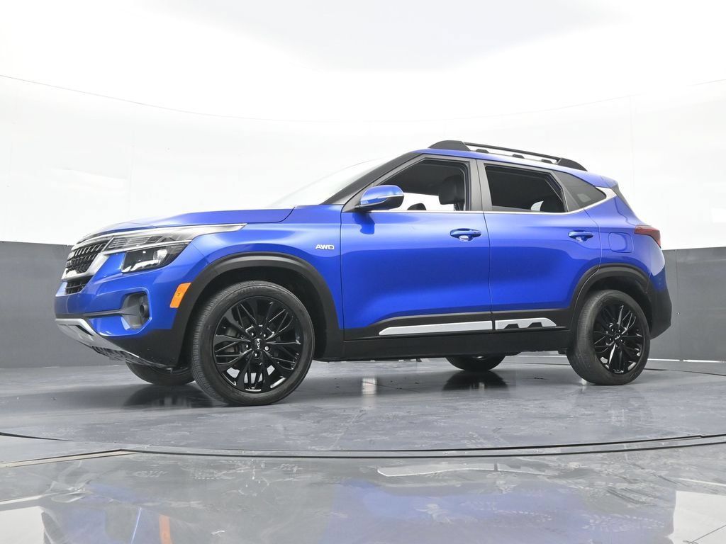 Used 2023 Kia Seltos Nightfall Edition AWD/4WD image 54