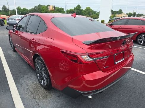 Used 2025 Toyota Camry SE w/ Multimedia Upgrade Package FWD image 4