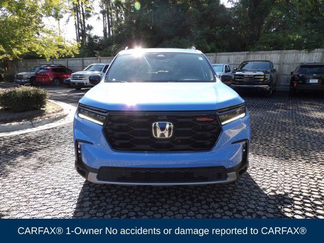 Used 2024 Honda Pilot TrailSport image 3