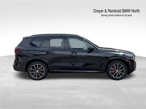 New 2026 BMW X5 xDrive40i w/ M Sport Package AWD/4WD image 8