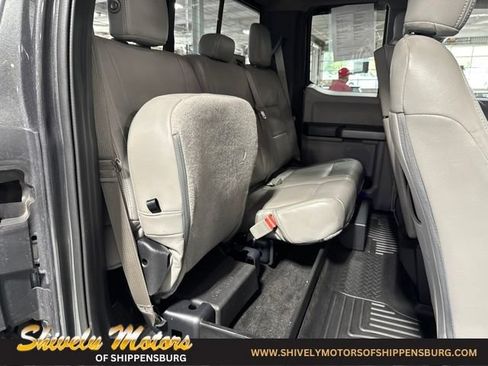 Used 2019 Ford F150 XLT w/ Equipment Group 302A Luxury AWD/4WD image 38