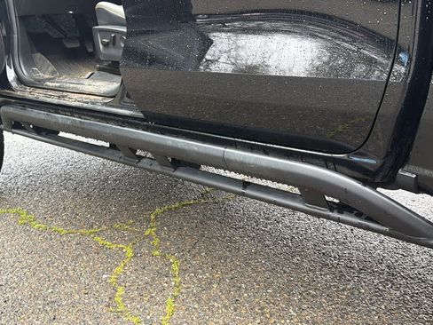 Certified 2024 Chevrolet Colorado ZR2 w/ ZR2 Bison Edition image 18