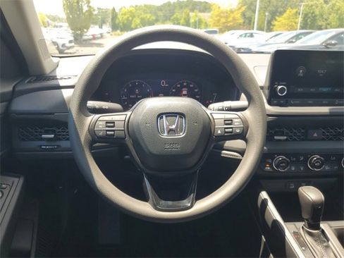 New 2025 Honda Accord SE image 10