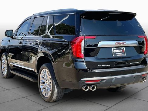Used 2024 GMC Yukon Denali w/ Advanced Technology Package AWD/4WD image 12