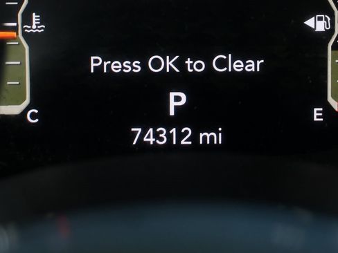 Used 2021 Jeep Gladiator Overland w/ Popular Equipment Package image 21