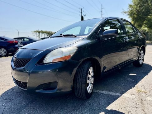 Used 2010 Toyota Yaris Sedan FWD image 7