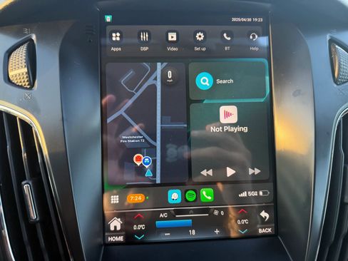 Used 2014 Ford Focus SE w/ SE Winter Package image 23