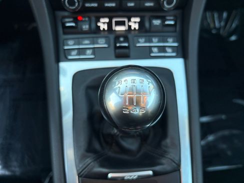 Used 2017 Porsche 911 Carrera S image 25