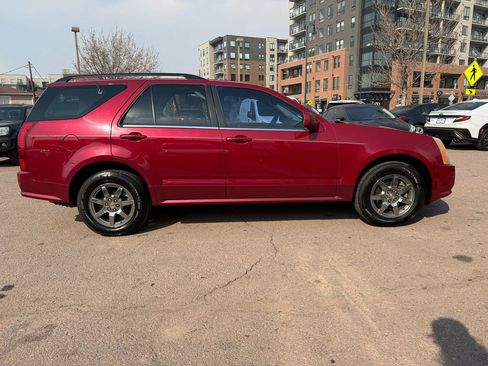Used 2004 Cadillac SRX image 2