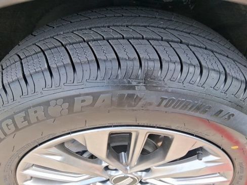 Used 2025 Cadillac XT4 Premium Luxury AWD/4WD image 23