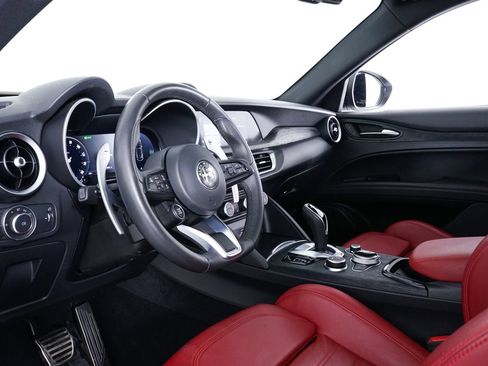 Used 2024 Alfa Romeo Stelvio Sprint AWD/4WD image 22