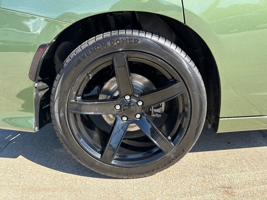 Used 2022 Dodge Charger R/T w/ Blacktop Package RWD image 52
