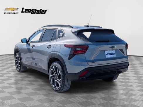 New 2026 Chevrolet Trax RS image 2