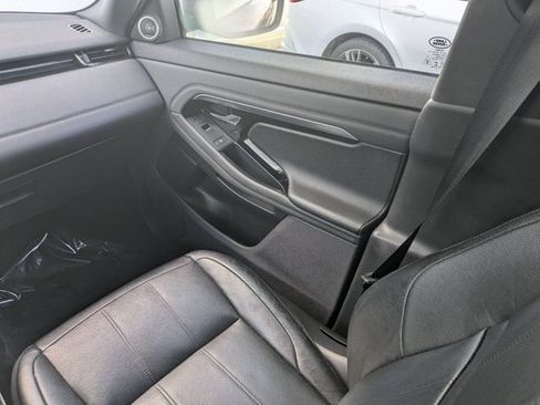 Used 2022 Land Rover Range Rover Evoque R-Dynamic SE AWD/4WD image 18