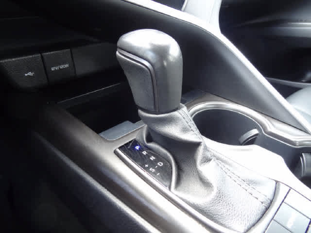 Used 2023 Toyota Camry SE w/ Cold Weather Package FWD image 30