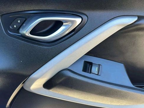 Used 2019 Chevrolet Camaro LT w/ RS Package image 17