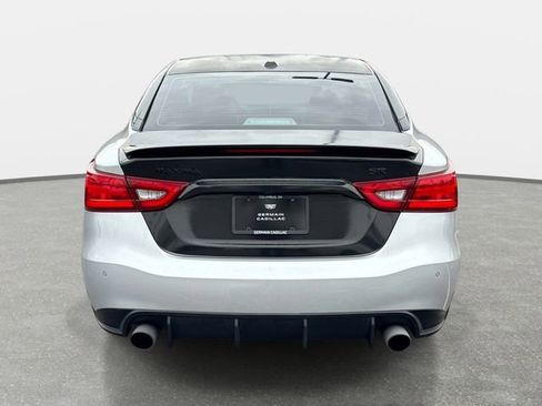 Used 2016 Nissan Maxima SR image 4