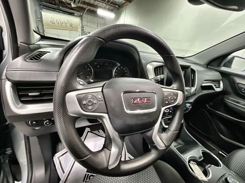 Certified 2024 GMC Terrain SLE AWD/4WD image 10