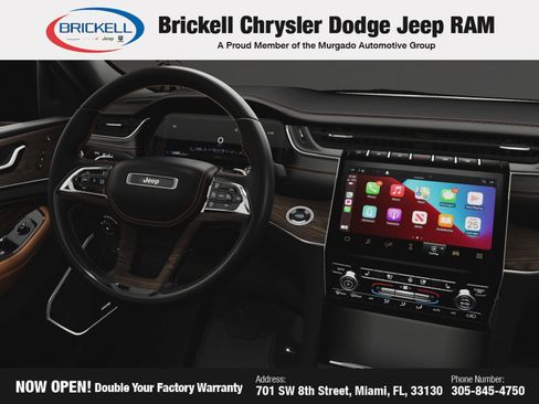 New 2025 Jeep Grand Cherokee L Summit w/ Obsidian Package image 18