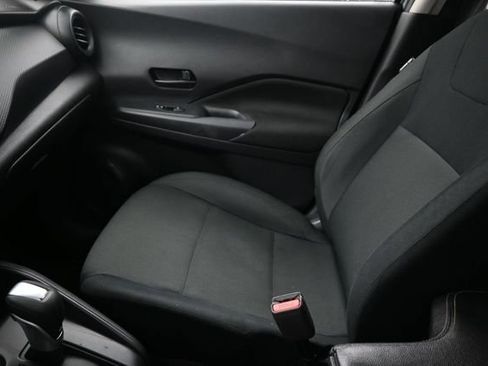 Used 2024 Nissan Kicks S FWD image 13