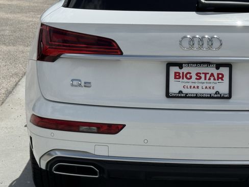 Used 2023 Audi Q5 2.0T Prestige w/ Prestige Package AWD/4WD image 11