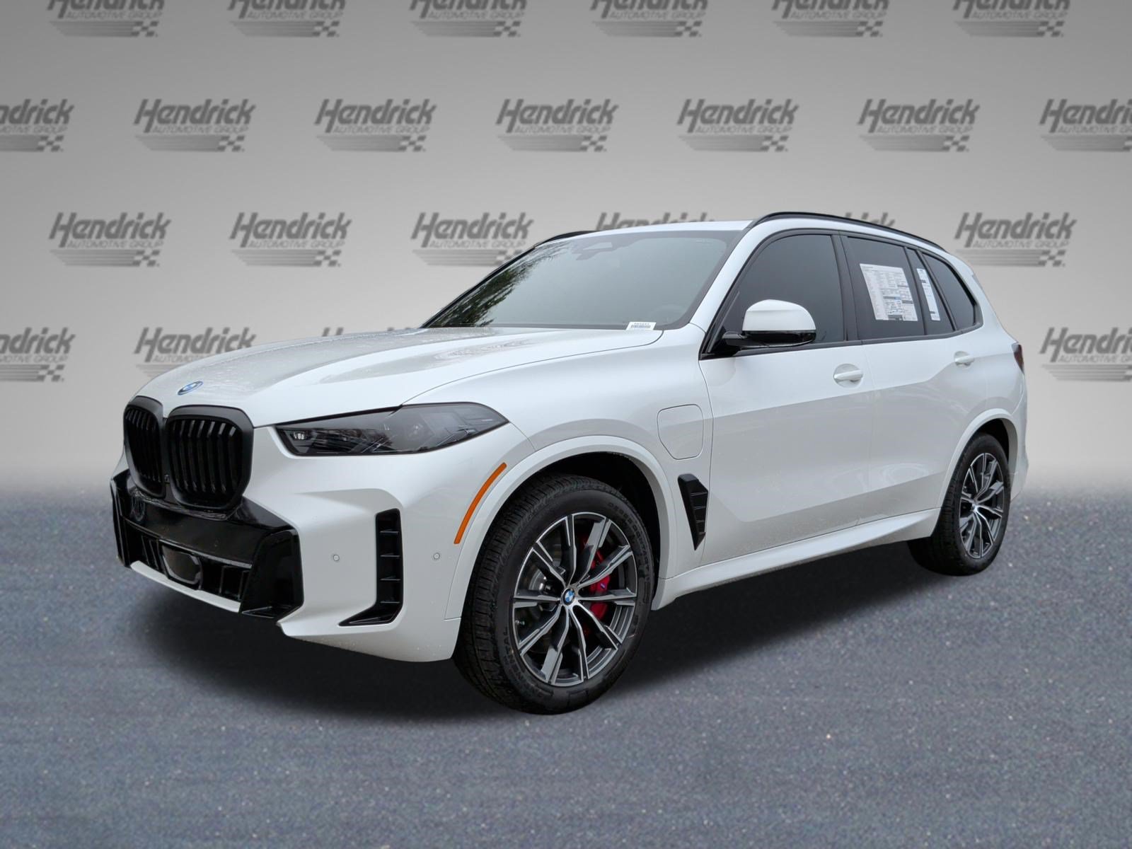 Used 2026 BMW X5 xDrive50e w/ M Sport Package AWD/4WD image 5