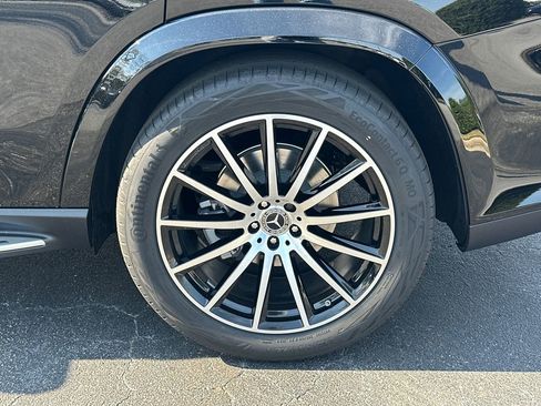 New 2026 Mercedes-Benz GLS 450 4MATIC image 22