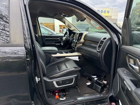 Used 2019 RAM 1500 Laramie image 7