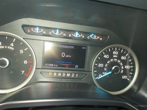 Used 2016 Ford F150 XLT w/ Equipment Group 301A Mid image 14