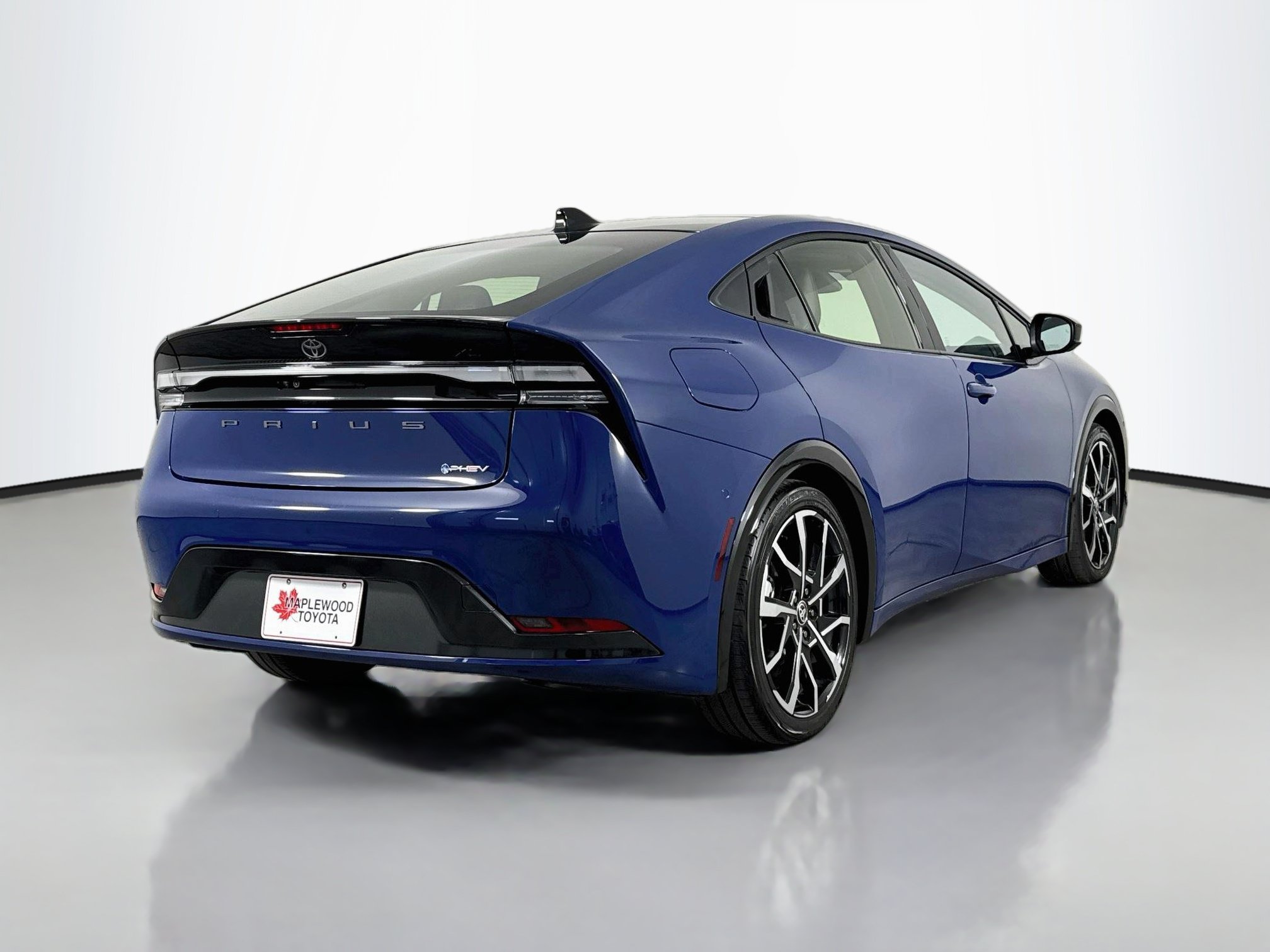 Certified 2026 Toyota Prius Plug-In Hybrid w/ Limited Premium Package FWD image 7