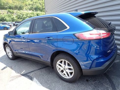 Used 2024 Ford Edge SEL w/ Convenience Package AWD/4WD image 4