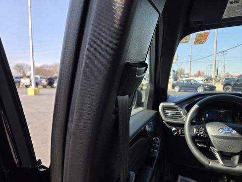 Certified 2023 Ford Escape ST-Line w/ Tech Pack #1 image 31