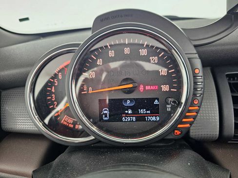 Used 2017 MINI Cooper Convertible image 21