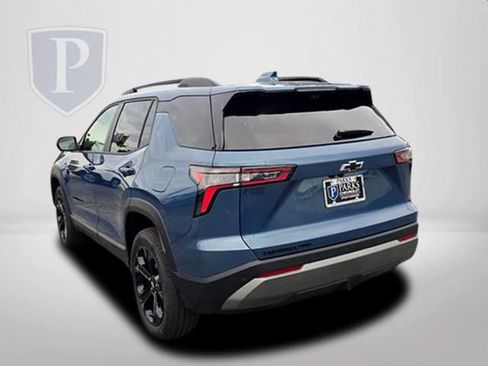 New 2026 Chevrolet Equinox LT w/ Convenience Package II AWD/4WD image 9