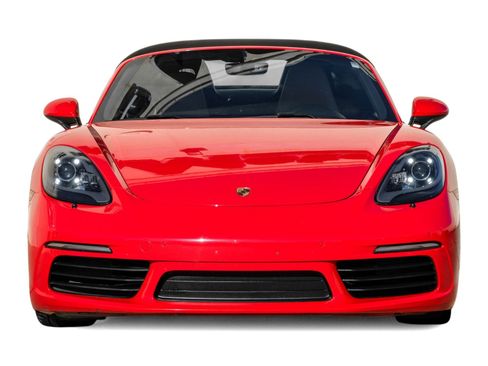 Used 2017 Porsche 718 Boxster image 4