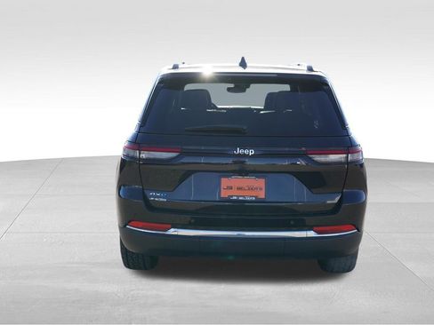 Certified 2022 Jeep Grand Cherokee Limited 4xe image 6